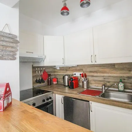 شقة T2 Boulouris -st Raphael, 150 Metres De La *