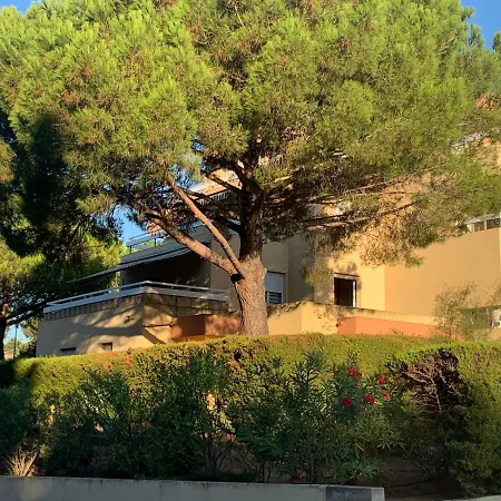 T2 Boulouris -st Raphael, 150 Metres De La Appartement Saint-Raphaël